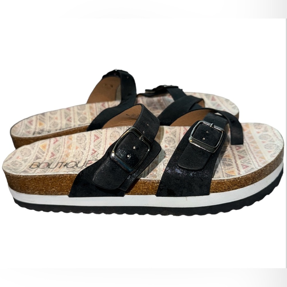 Boutique sandles NWOT - Picture 2 of 4